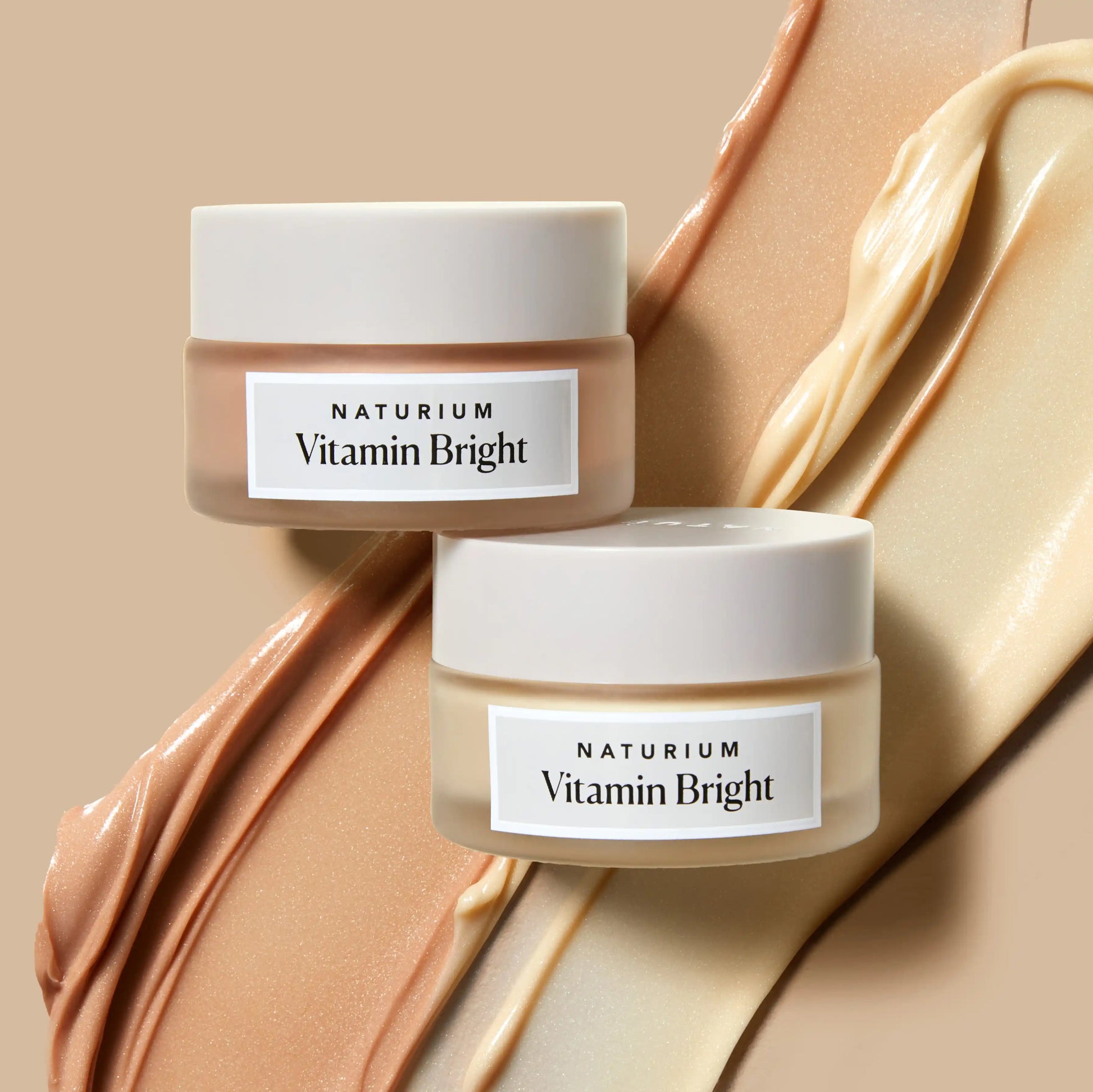 vitamin-bright-illuminating-eye-cream-g8 HR-vitaminbright_5215_revised_crop_358f212b-4c02-447b-a020-3fcecfbd39c5.webp