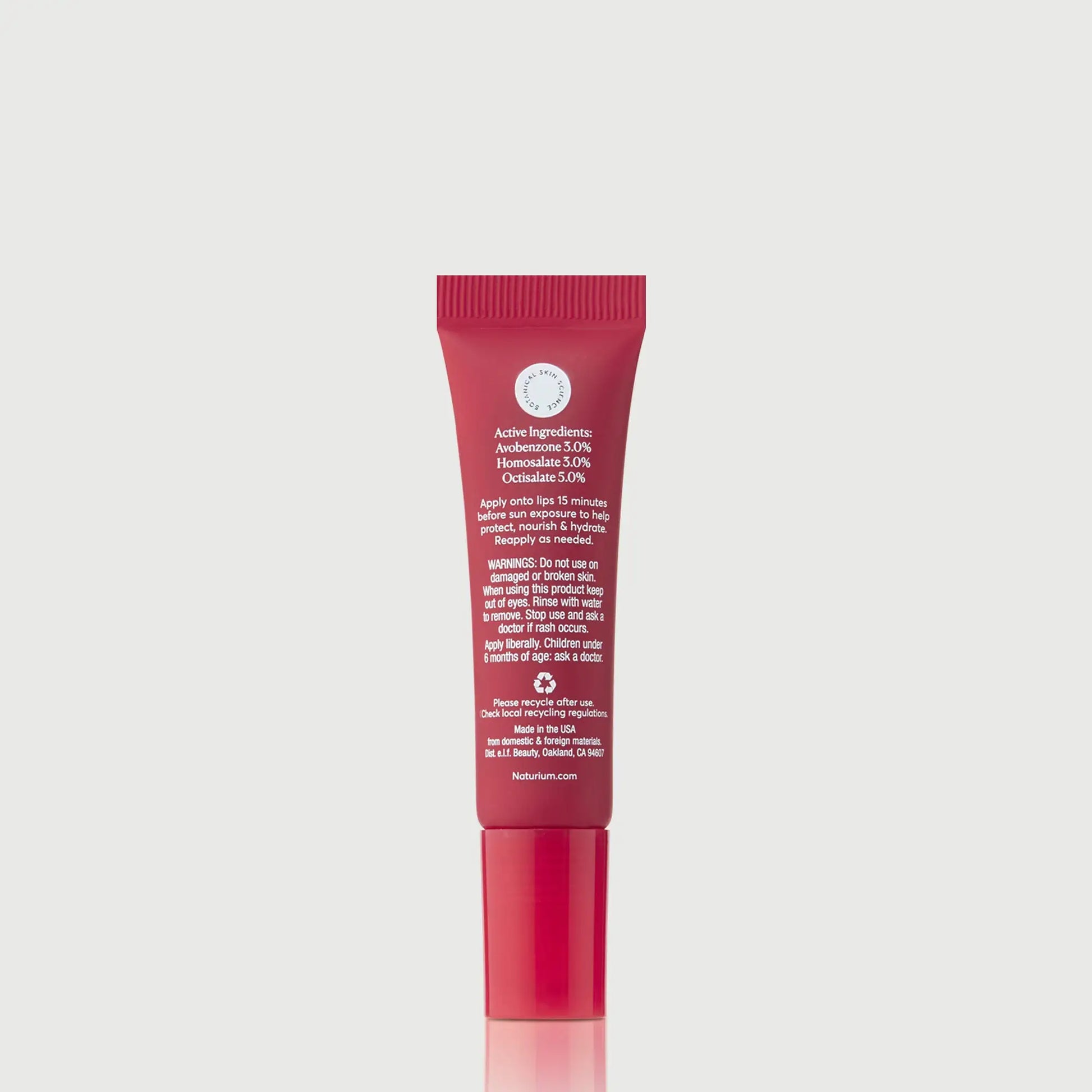 phyto-glow-lip-balm-spf-45-oasis-k8 NATR-10125_PhytoGlow_SPF_Oasis_primary_capon_back_bonebkgd_1.webp
