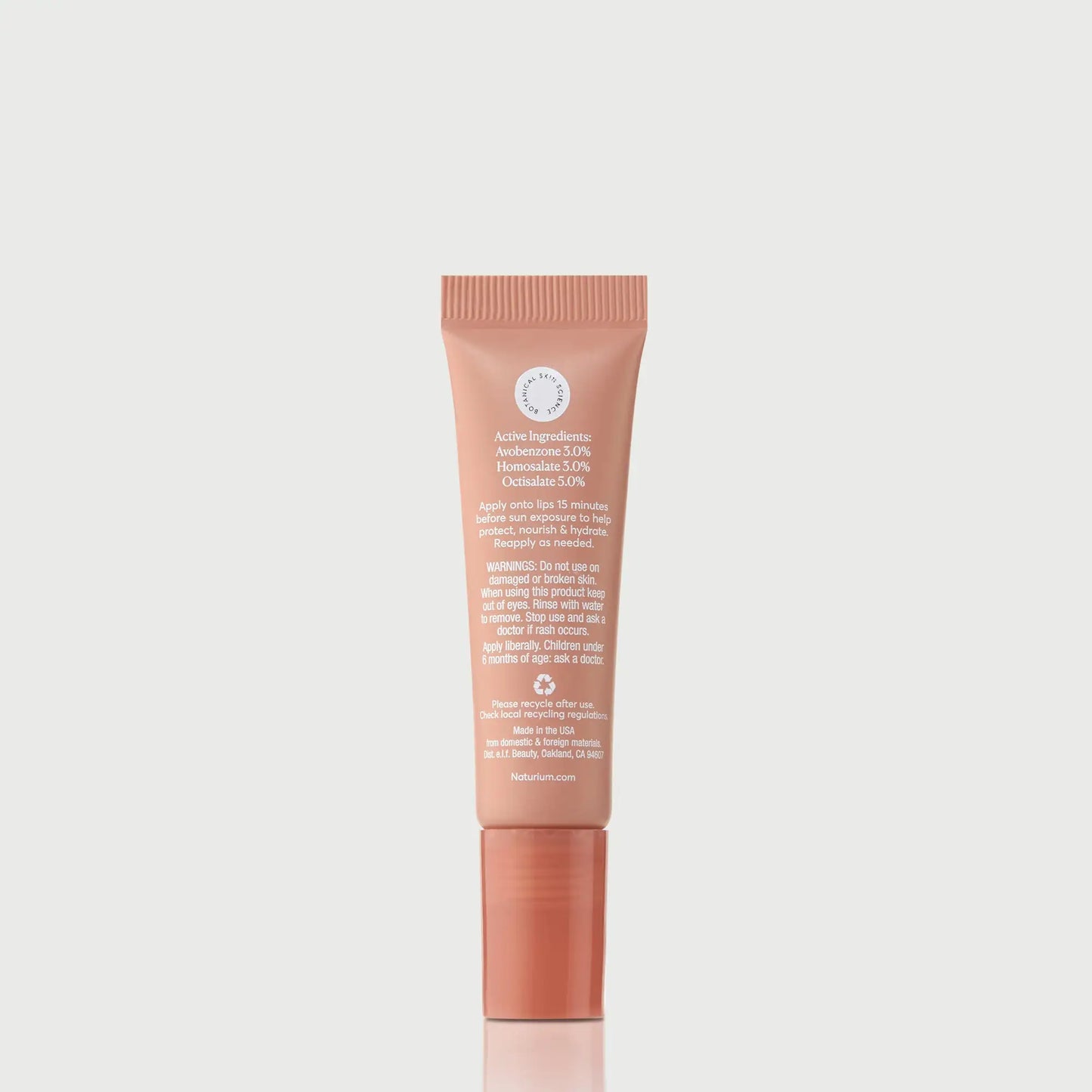 phyto-glow-lip-balm-spf-45-getaway-z5 NATR-10126_PhytoGlow_SPF_Getaway_primary_capon_back_bonebkgd_1.webp