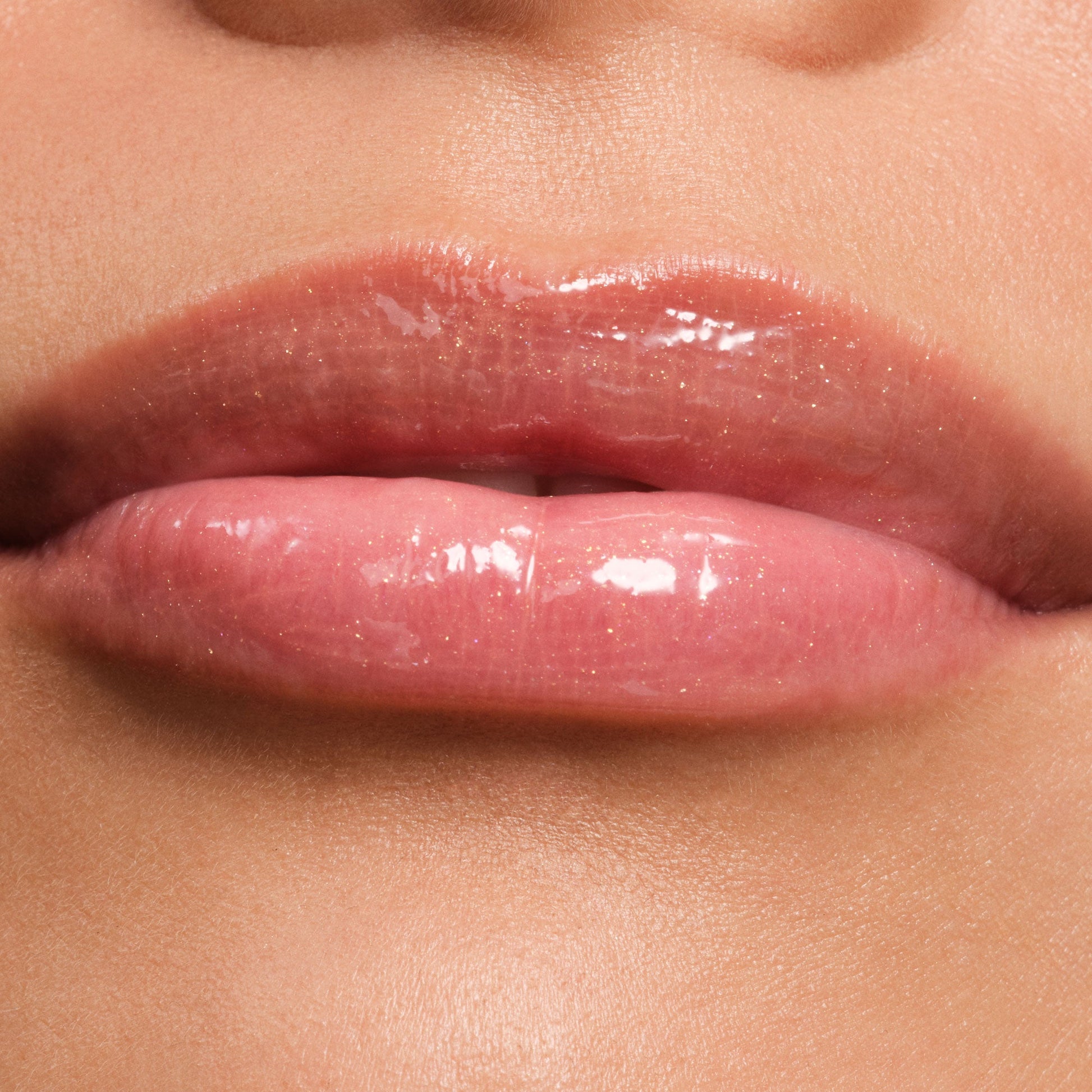 phyto-glow-lip-balm-shimmer-cosmic-e4 NATR-10134-Phyto-Glow-Lip-Hover-Cosmic.jpg