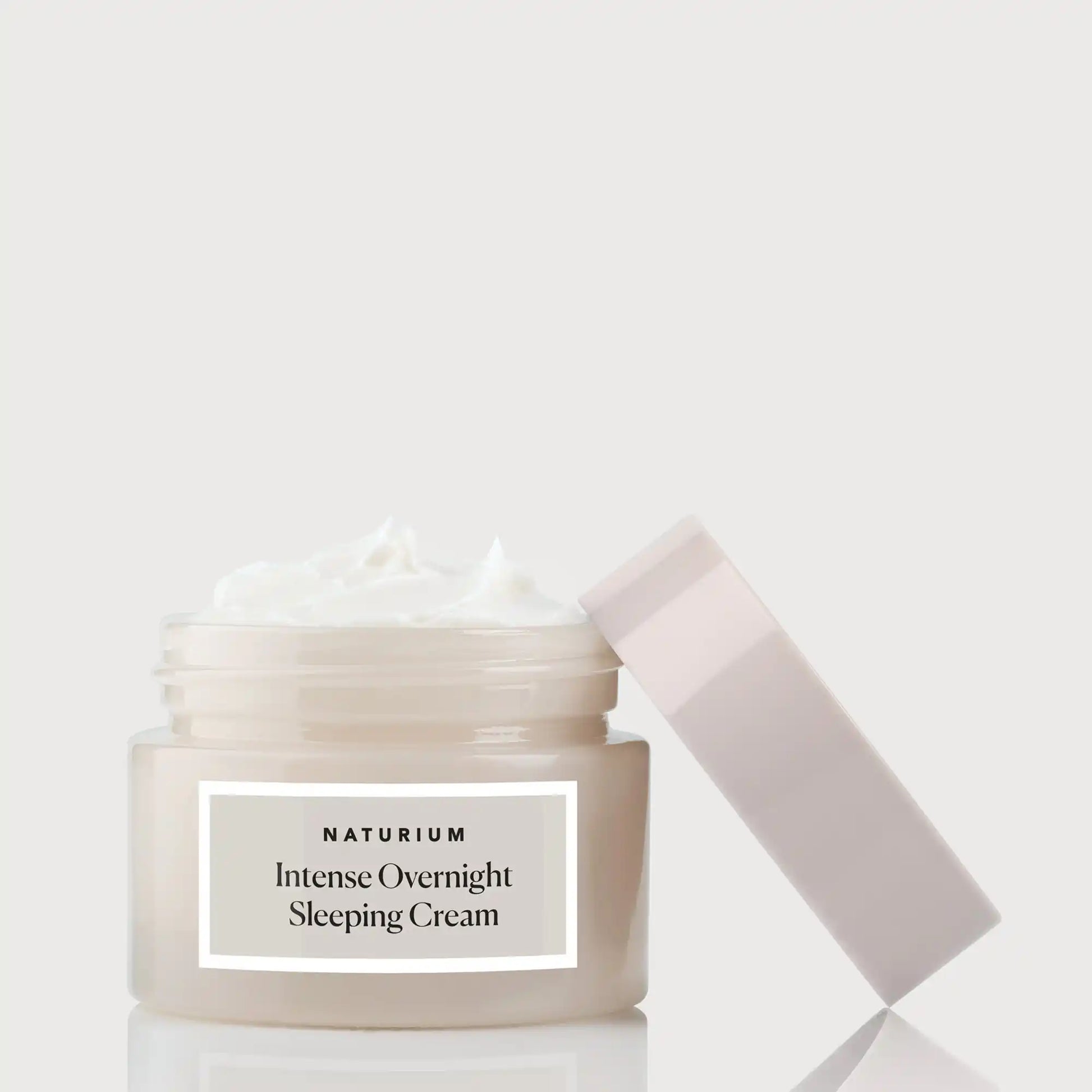 intense-overnight-sleeping-cream-i2 NATR_Catalog_Overnight-Cream-CapOff.webp