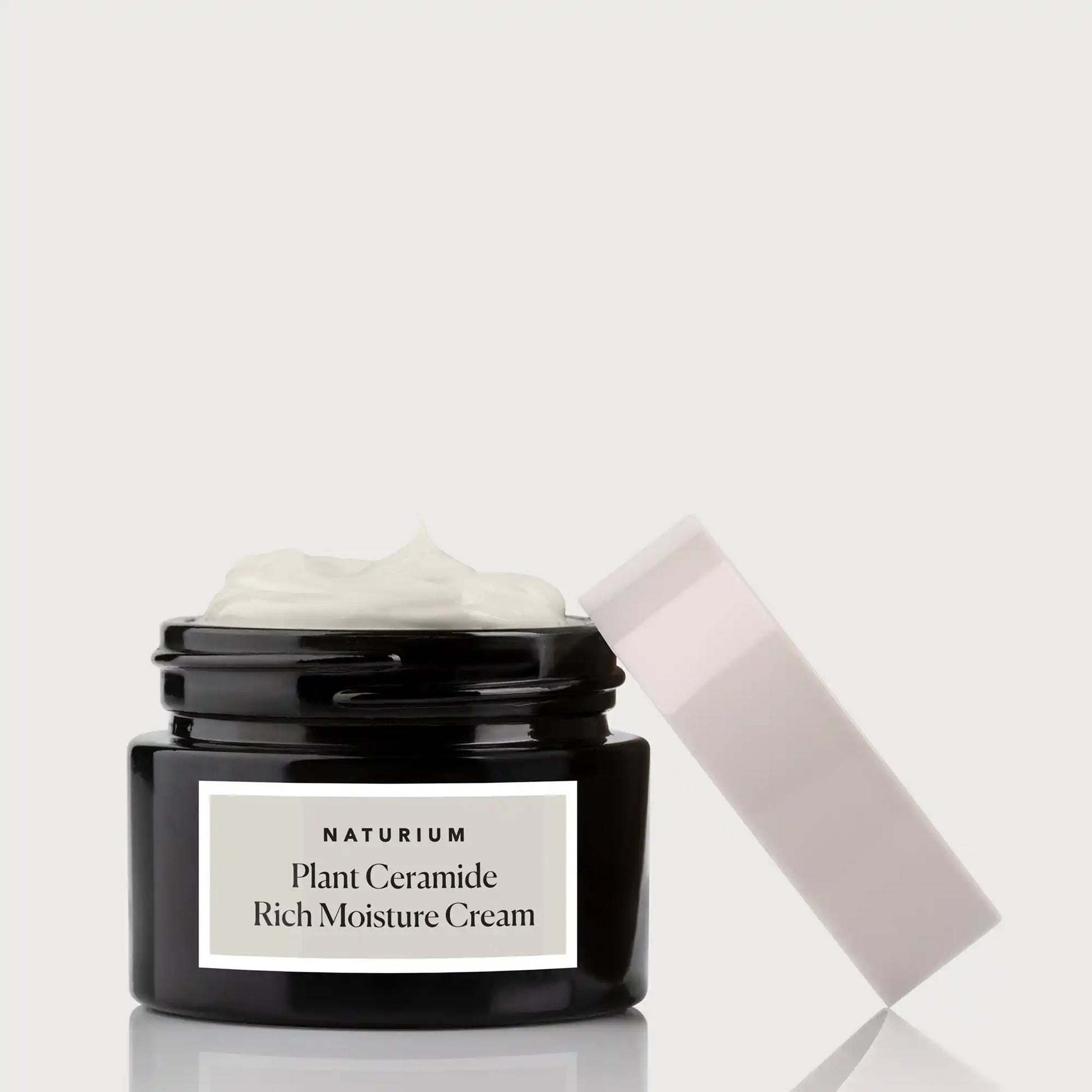 plant-ceramide-rich-moisture-cream-w5 NATR_Catalog_PCRM-Cream-CapOff.webp