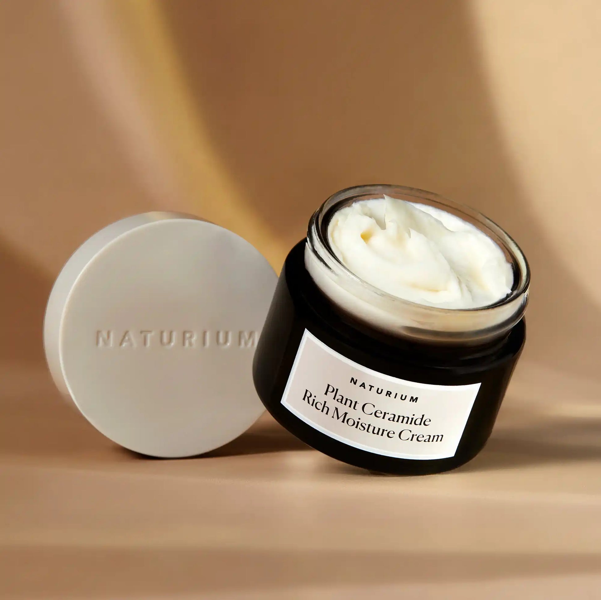 plant-ceramide-rich-moisture-cream-w5 plantceramide_0154-crop_1.webp